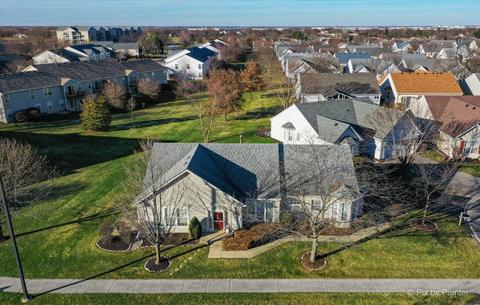 21214 W Walnut Ln, Plainfield, IL 60544 photo 1