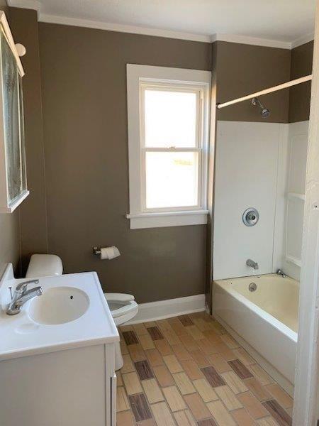 401 S Heaton St, Morrison, IL 61270 photo 9