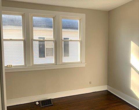 401 S Heaton St, Morrison, IL 61270 photo 8