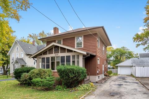 619 Walnut Ave, Elgin, IL 60123 photo 1