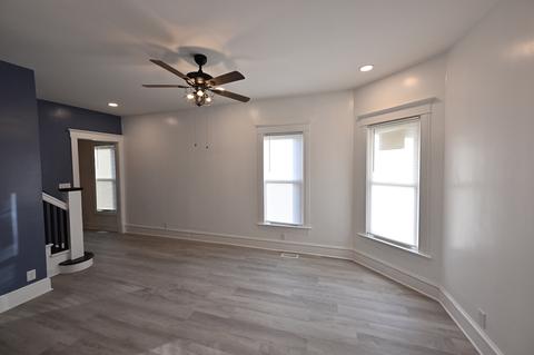 1039 E Maple St, Kankakee, IL 60901 photo 9