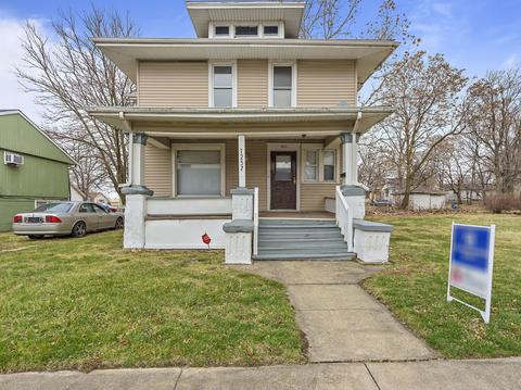 1257 E Oak St, Kankakee, IL 60901 photo 2