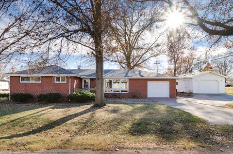 40 Hickory Dr, Clinton, IL 61727 photo 24