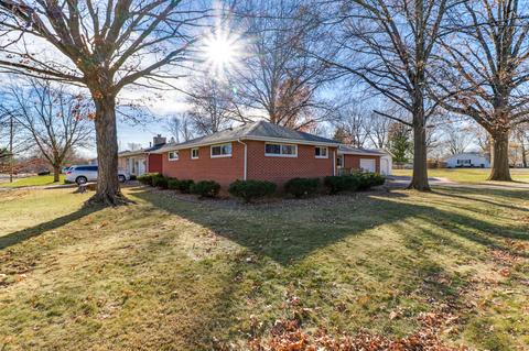 40 Hickory Dr, Clinton, IL 61727 photo 20