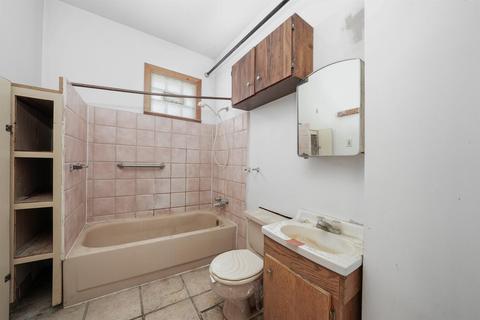 7623 W 61st Pl, Summit, IL 60501 photo 14
