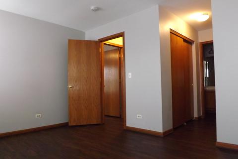 2105 Vermette Cir, Plainfield, IL 60586 photo 9