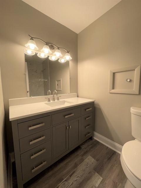 230 Westview St, Hoffman Estates, IL 60169 photo 8