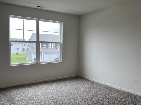 712 Slate Run, Elgin, IL 60124 photo 16