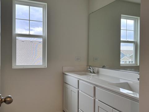 712 Slate Run, Elgin, IL 60124 photo 17