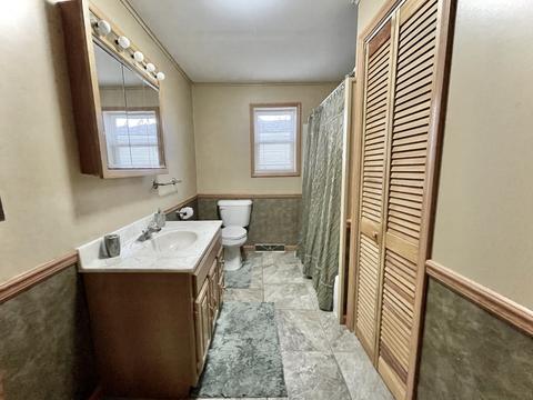 429 N 3rd Ave, Chenoa, IL 61726 photo 21