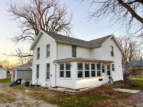 429 N 3rd Ave, Chenoa, IL 61726 photo 5