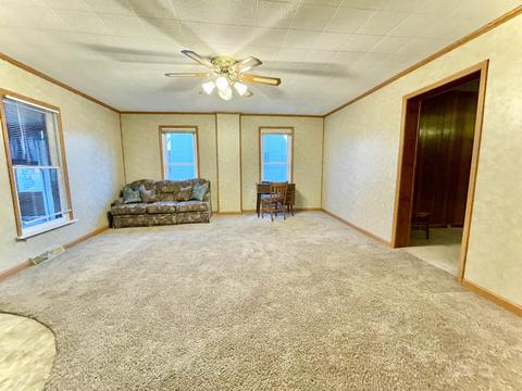 429 N 3rd Ave, Chenoa, IL 61726 photo 12