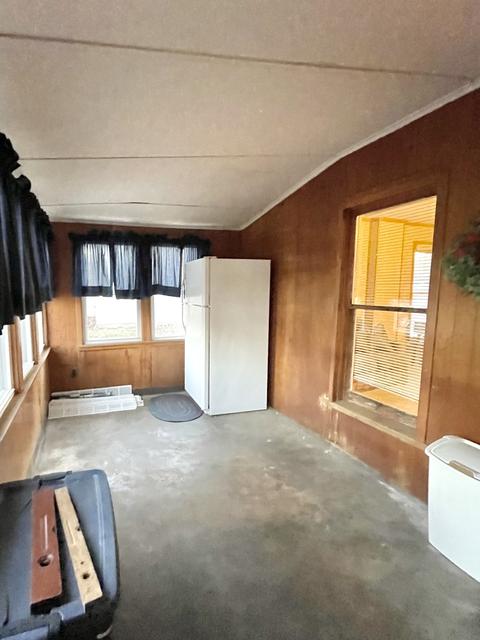429 N 3rd Ave, Chenoa, IL 61726 photo 8