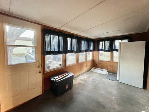 429 N 3rd Ave, Chenoa, IL 61726 photo 9