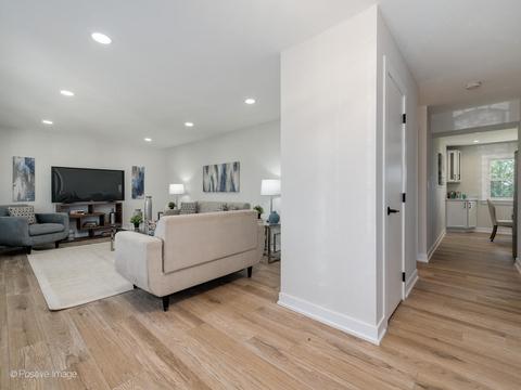 7421 Camelia Dr, Hanover Park, IL 60133 photo 7