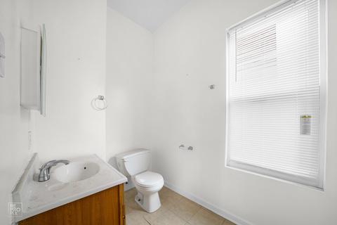 1511 E 76th Pl, Chicago, IL 60619 photo 14