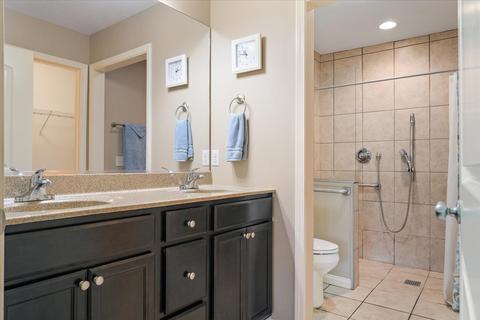 2398 Corinth Ln, Normal, IL 61761 photo 6