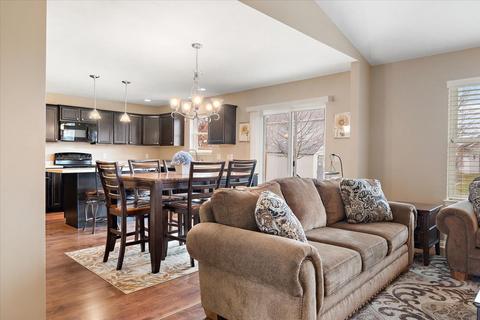 2398 Corinth Ln, Normal, IL 61761 photo 4