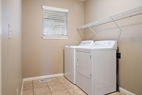 2398 Corinth Ln, Normal, IL 61761 photo 11