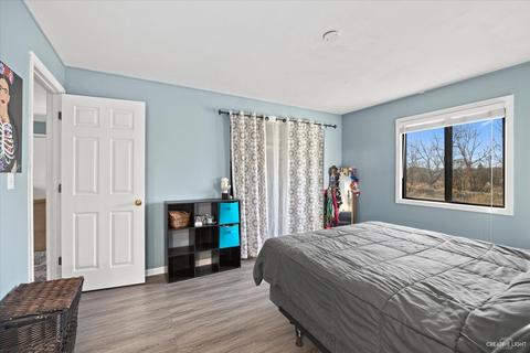 420 Echo Ln #4, Aurora, IL 60504 photo 16