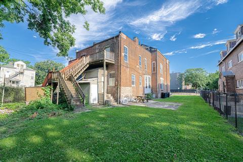 1023 E 45th St, Chicago, IL 60653 photo 23
