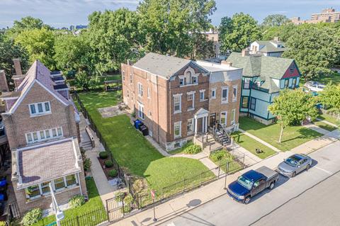 1023 E 45th St, Chicago, IL 60653 photo 26