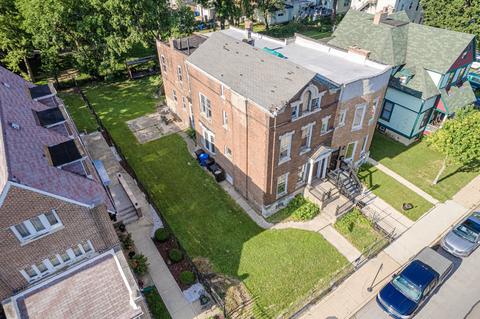 1023 E 45th St, Chicago, IL 60653 photo 25