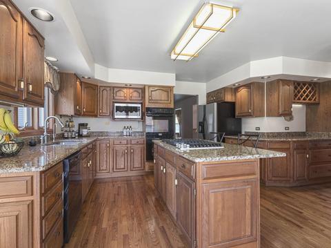 39 W450 Abilene Trl, Elgin, IL 60123 photo 8