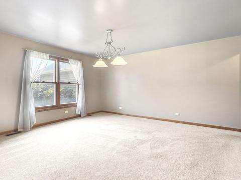 39 W450 Abilene Trl, Elgin, IL 60123 photo 2