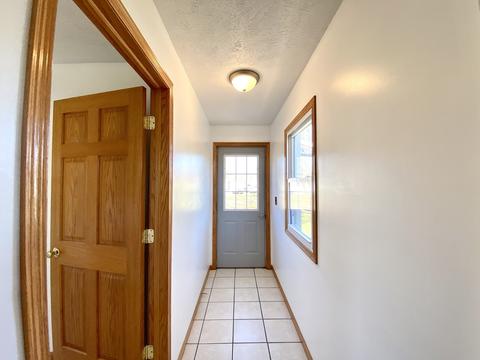327 E John St, Forrest, IL 61741 photo 20