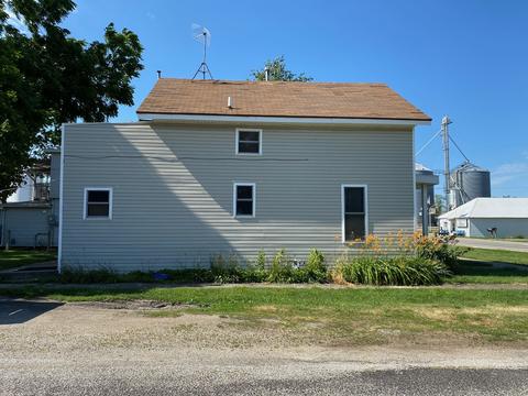 110 S Main St, Arrowsmith, IL 61722 photo 12