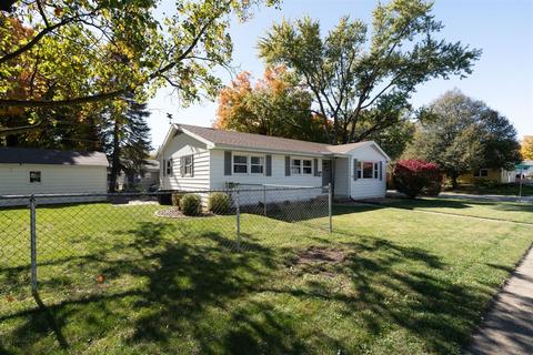 903 Bryan St, Normal, IL 61761 photo 3
