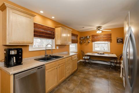 903 Bryan St, Normal, IL 61761 photo 10
