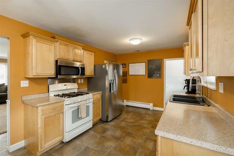903 Bryan St, Normal, IL 61761 photo 7