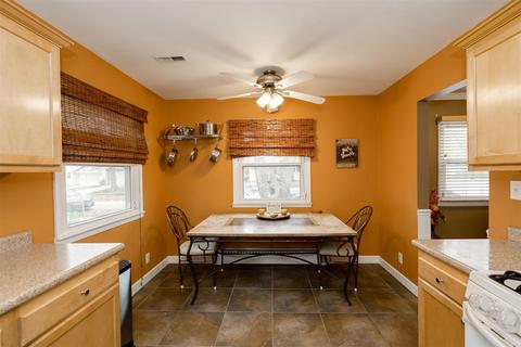903 Bryan St, Normal, IL 61761 photo 9
