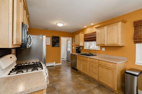 903 Bryan St, Normal, IL 61761 photo 8