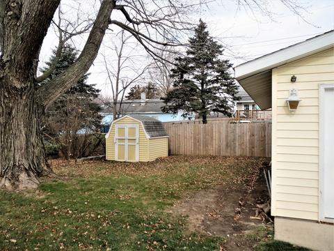 613 Cushing St, Dixon, IL 61021 photo 15