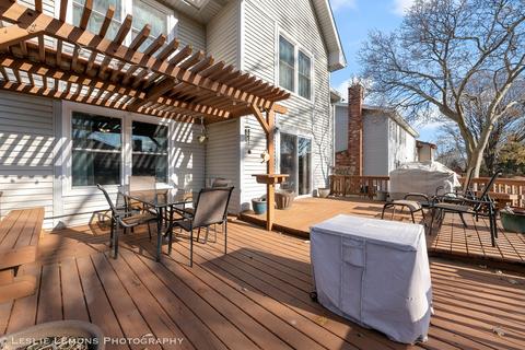 745 Gregor Ln, Wheeling, IL 60090 photo 24