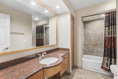 1003 W Main St, Cary, IL 60013 photo 11