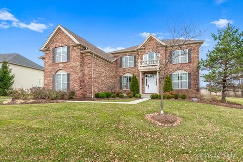 3684 Open Pkwy, Elgin, IL 60124 photo 1