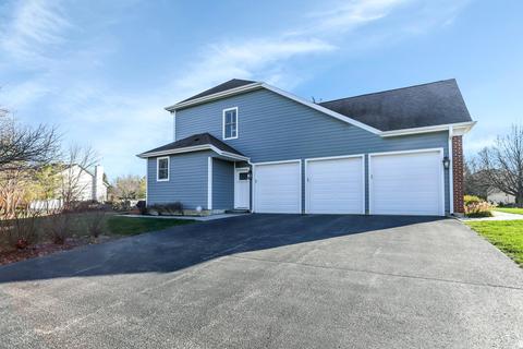 1548 Old Forge Rd, Bartlett, IL 60103 photo 4