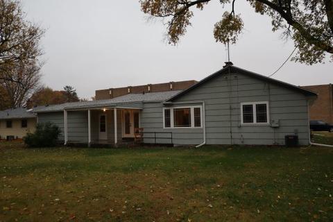 104 Carolee Ln, Morrison, IL 61270 photo 2