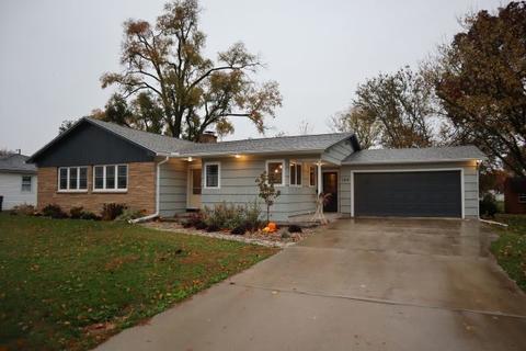 104 Carolee Ln, Morrison, IL 61270 photo 1