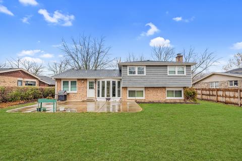 3231 Maple Leaf Dr, Glenview, IL 60026 photo 32