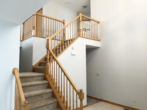 1711 Sierra Highlands Dr, Plainfield, IL 60586 photo 2
