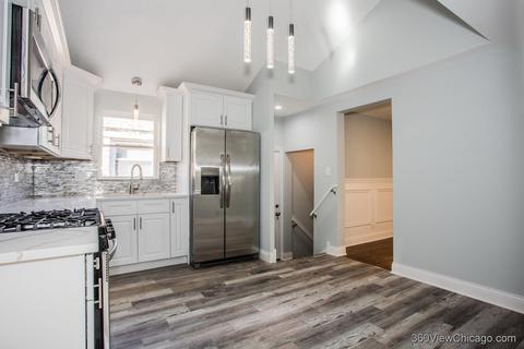 1051 E 90th St, Chicago, IL 60619 photo 16