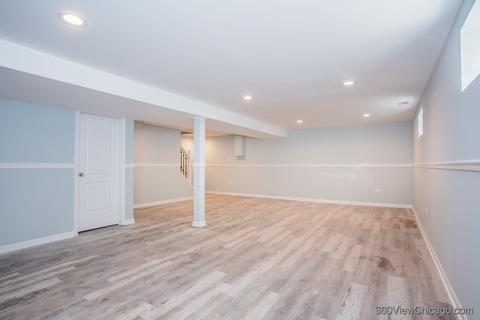 1051 E 90th St, Chicago, IL 60619 photo 38