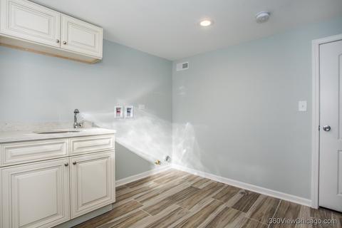 1051 E 90th St, Chicago, IL 60619 photo 30