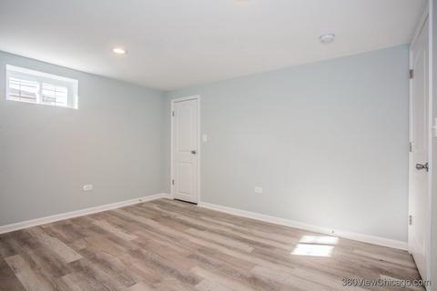 1051 E 90th St, Chicago, IL 60619 photo 33