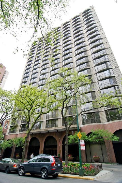 1440 N State Pkwy #10C, Chicago, IL 60610
